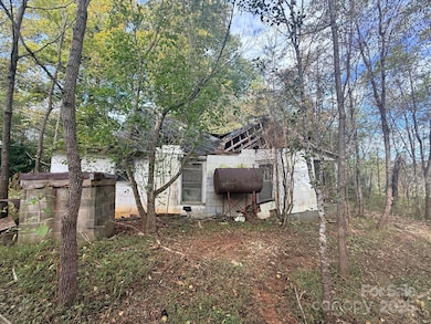 2048 Rader Cir, Morganton, NC 28655 - photo 3