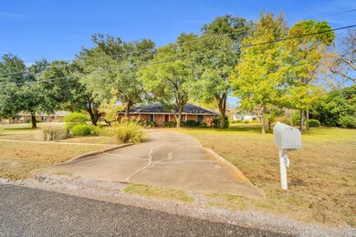 214 Willow Creek Ln, Red Oak, TX 75154 - photo 3