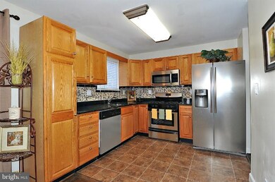 804 Booker Place, Capitol Heights, MD 20743 - photo 4