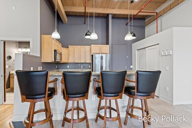 533ColumbiaAve#310-6LoRes