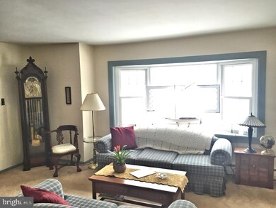 105 Lori Cir, Exton, PA 19341 - photo 3