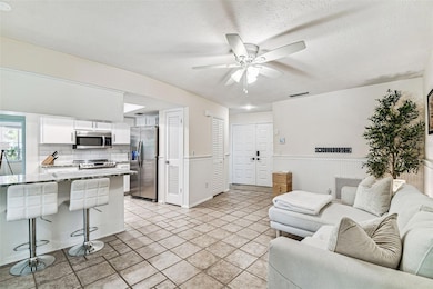 5426 Pentail Cir, Tampa, FL 33625 - photo 6