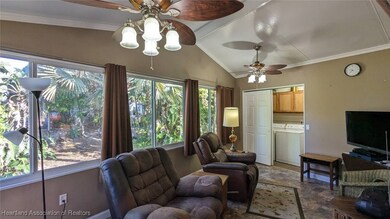 40 Beachfront Ln, Lake Placid, FL 33852 - photo 7