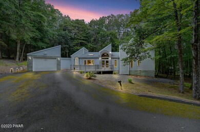 800 Falling Brook Dr, Lords Valley, PA 18428 - photo 3