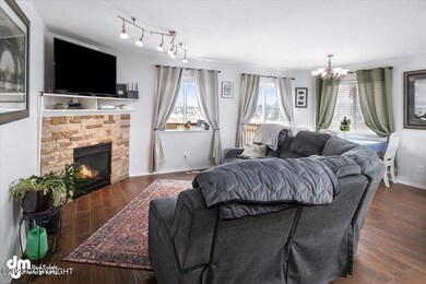 02-Living Room_DMD_1455
