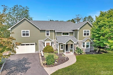 19 Logan Ln, Piscataway, NJ 08854 - photo 3