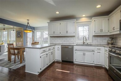 15301 W 94th Terrace, Lenexa, KS 66219 - photo 5