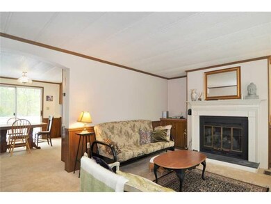 55 Holiday Ct, Wakefield, RI 02879 - photo 4