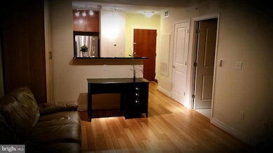 915 E St NW unit 702, Washington, DC 20004 - photo 6