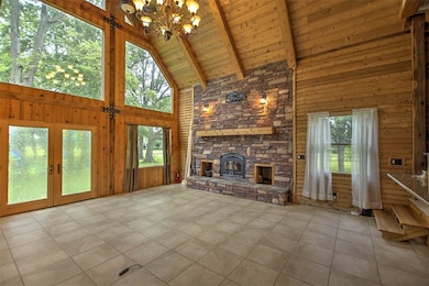 245 E Prairie St, Argenta, IL 62501 - photo 3