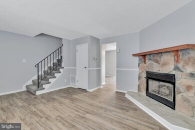 626 Burlington Ct, Edgewood, MD 21040 - photo 4