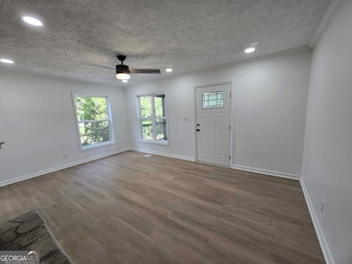 2499 Sylvan Rd, Atlanta, GA 30344 - photo 6