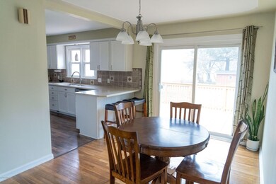 159 eating area