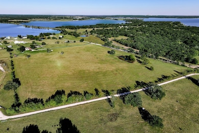 145 Private Road 5749, Groesbeck, TX 76642 - photo 5