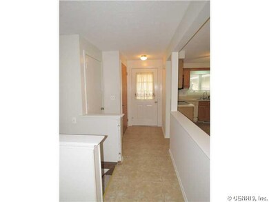Foyer. Foyer/Entry