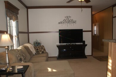 127 Les Ferrell Rd, Stewart, TN 37175 - photo 2