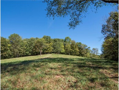 378 Sunnyside Rd, West Union, WV 26456 - photo 5