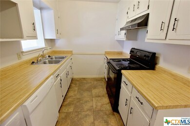 518 Steven St, Troy, TX 76579 - photo 6