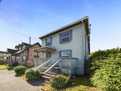 03-818 15th Street Eureka-303