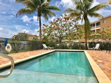 3308 Purple Martin Dr unit 126, Punta Gorda, FL 33950 - photo 2