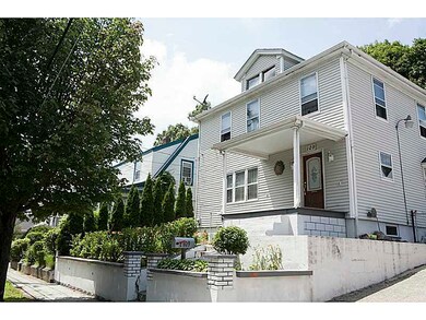 109 Sackett St, Providence, RI 02907 - photo 2