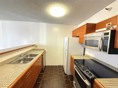60 N Beretania St unit 1708, Honolulu, HI 96817 - photo 4