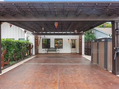 5114 Cochran St, Houston, TX 77009 - photo 3