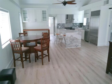 139 86th Terrace unit 1, Treasure Island, FL 33706 - photo 3