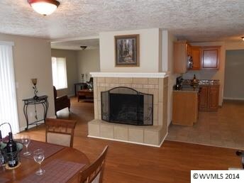 635 Plaza Del Rey NE, Salem, OR 97303 - photo 4