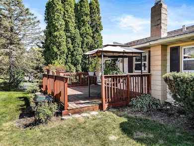 201 Cedar St, Johnson Creek, WI 53038 - photo 5