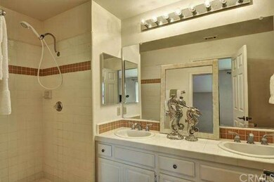 2113 Vanderbilt Ln unit B, Redondo Beach, CA 90278 - photo 3