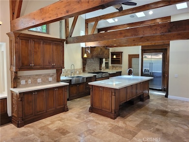 22136 Independencia St, Woodland Hills, CA 91364 - photo 4