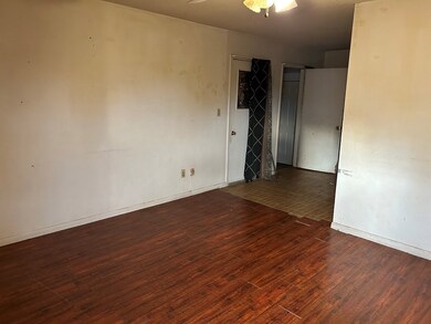 248 S Hampton St, Americus, GA 31709 - photo 3