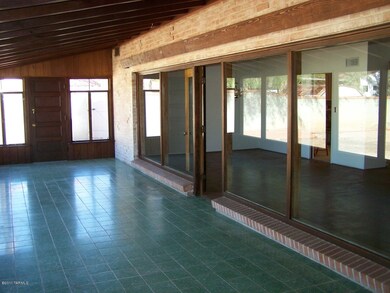 Arizona Room