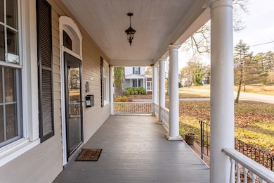 137 W Academy Ln, Chase City, VA 23924 - photo 5