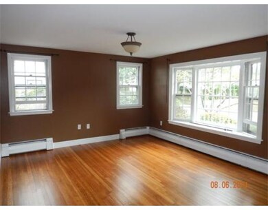139 Allen Ave unit 1, Cranston, RI 02910 - photo 2