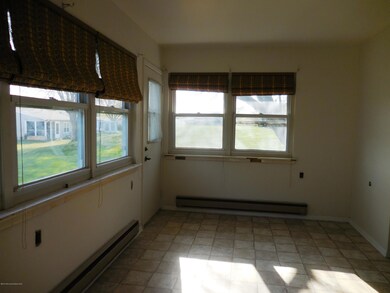 Dining rm