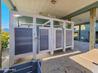 Carport - 1711 S Anderson Blvd - Listing