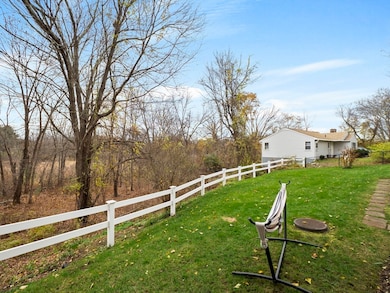 132 W Main St, Northborough, MA 01532 - photo 6