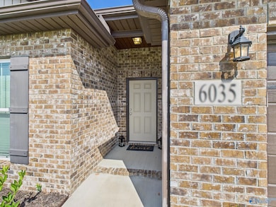 6035 Thorntons Way Cir NW, Huntsville, AL 35810 - photo 4