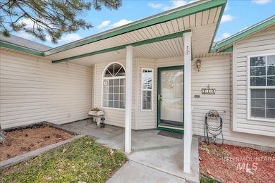 912 W Georgia Ave, Nampa, ID 83686 - photo 4