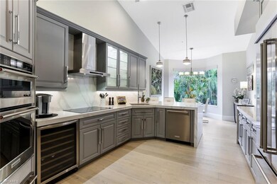 187 Colonade Cir unit 1504, Naples, FL 34103 - photo 3