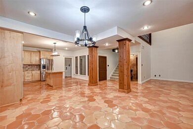 252 Sugarberry Cir unit 252, Houston, TX 77024 - photo 7