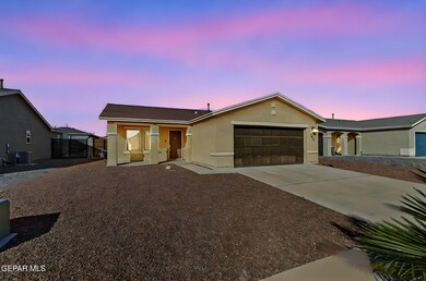 14321 Paraiso Dr, Horizon City, TX 79928 - photo 4