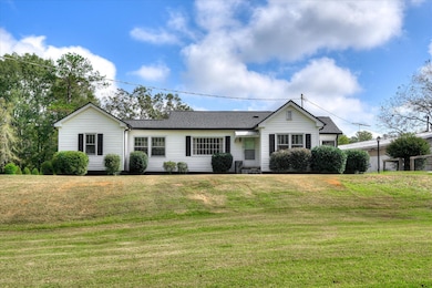 509 Augusta Rd, Edgefield, SC 29824 - photo 3