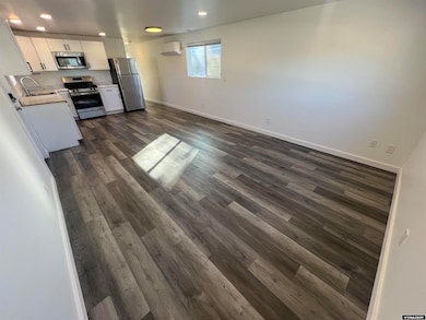 139 Northside Dr unit 10, Lander, WY 82520 - photo 5