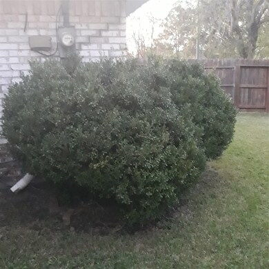 3518 Garapan St, Houston, TX 77091 - photo 5