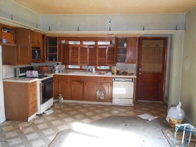 325 12th Ave, Scranton, PA 18504 - photo 4