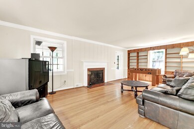 817 W Joppa Rd, Towson, MD 21204 - photo 5