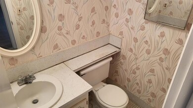 241 Sheffield J unit J, West Palm Beach, FL 33417 - photo 5